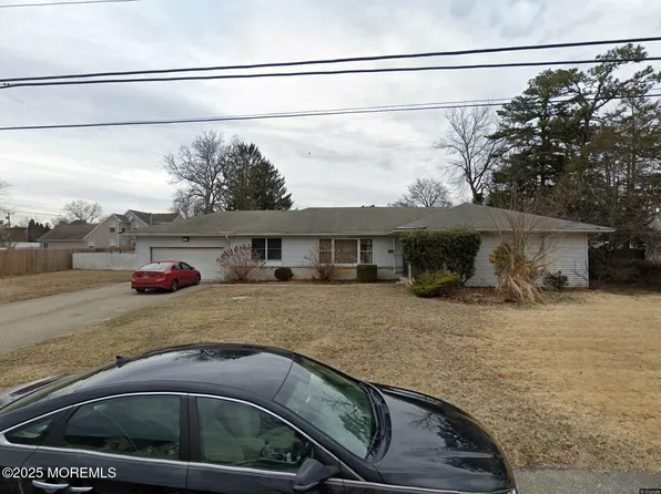 1233 Seventh Avenue, Toms River, NJ 08757