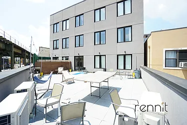 Rented by Rennit Inc.