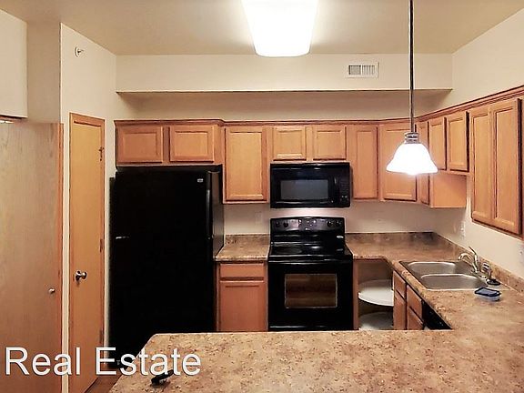 5th image of 205 Prairie Rose Ln APT 102