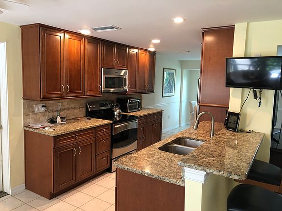 2nd image of 6526 Bluewater Ave