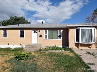913 Kingham Dr, Cheyenne, WY 82001