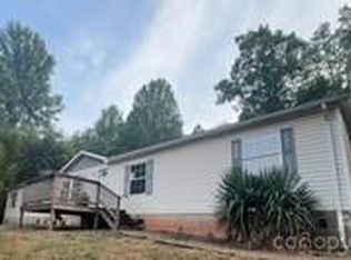 6254 E Meadow Trl, Connelly Springs, NC 28612