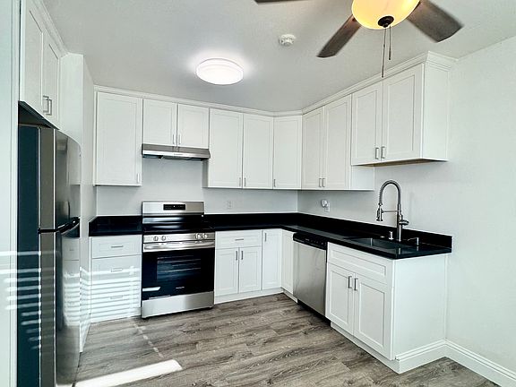 2nd image of 6221 Montecito Blvd #24