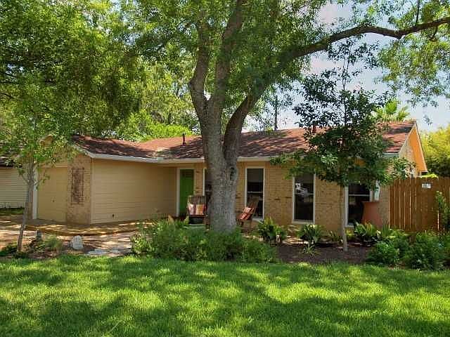 1st image of 6213 Pennwood Ln