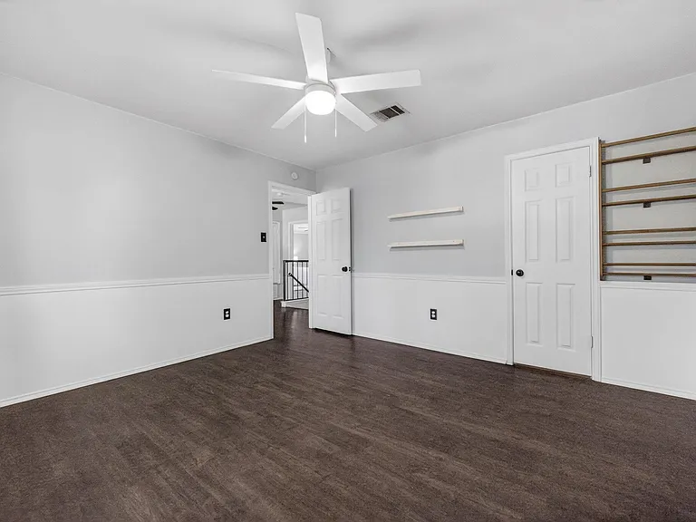 2712 Buckeye Trl — Photo 26