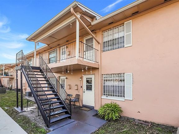 5th image of 1605 W Oak Ridge Rd Unit A