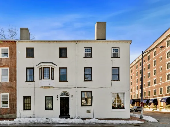 4 Union St #3C, Salem, MA 01970