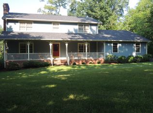 128 Ridgecrest Dr, Mount Airy, NC 27030