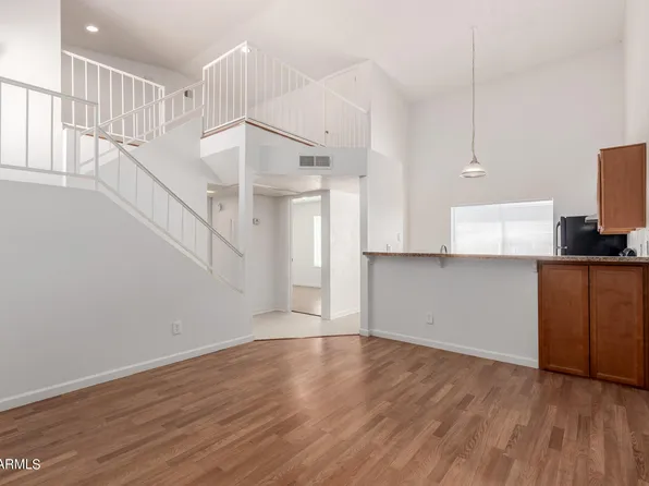 4828 W ORANGEWOOD Avenue #211, Glendale, AZ 85301