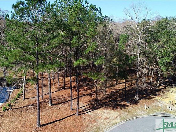 4th image of 207 Wood Haven Ct