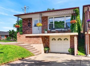 102 Birchlawn Dr, Stoney Creek, ON L8G 4B7