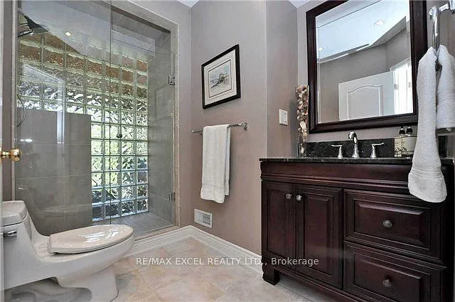 69 Leisure Ln #BASEMENT — Photo 11