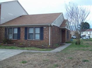 4128 Stonebridge Lndg, Chesapeake, VA 23321