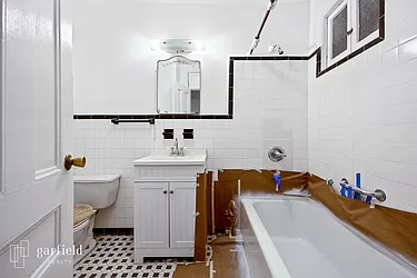 Rented by Garfield Realty 