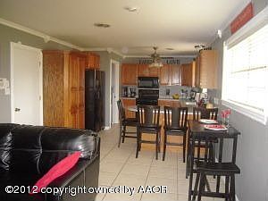 4th image of 1707 Creekmere Dr