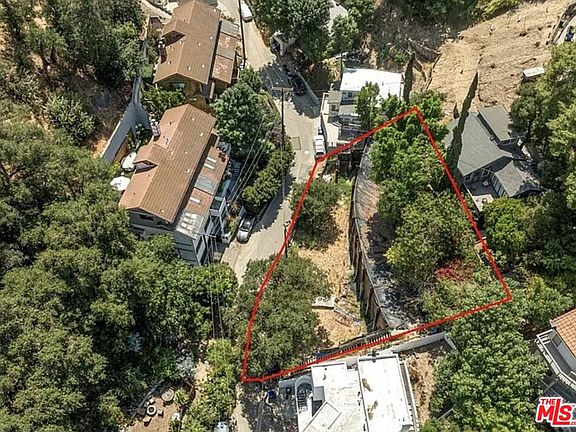 3rd image of 3941 Pacheco Dr