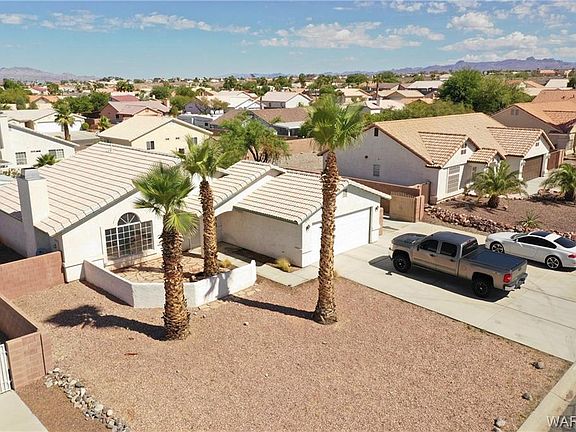 3rd image of 2059 E Sundance Dr