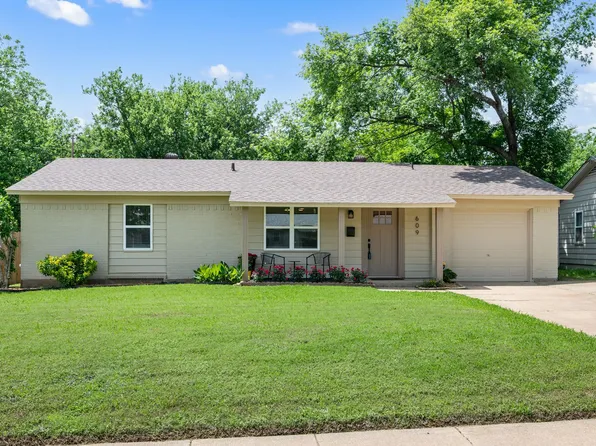 609 Crane Dr, Euless, TX 76039