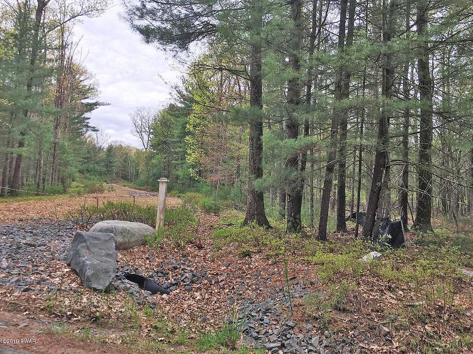 2nd image of German Hill Rd
