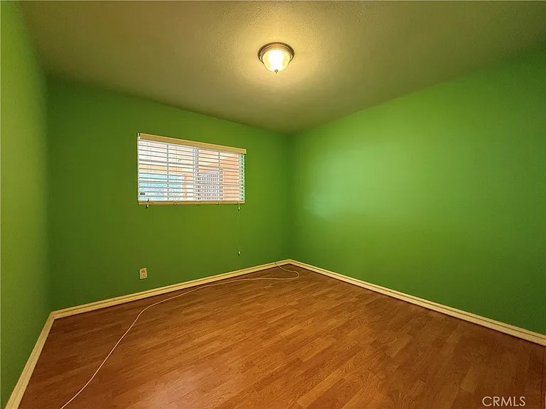 1127 S Nantes Ave — Photo 19