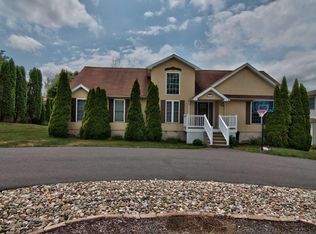 210 Simerell Rd, Clarks Summit, PA 18411