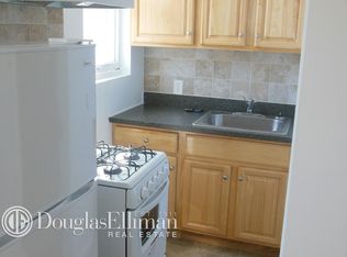293 Degraw St APT 2R, Brooklyn, NY 11231