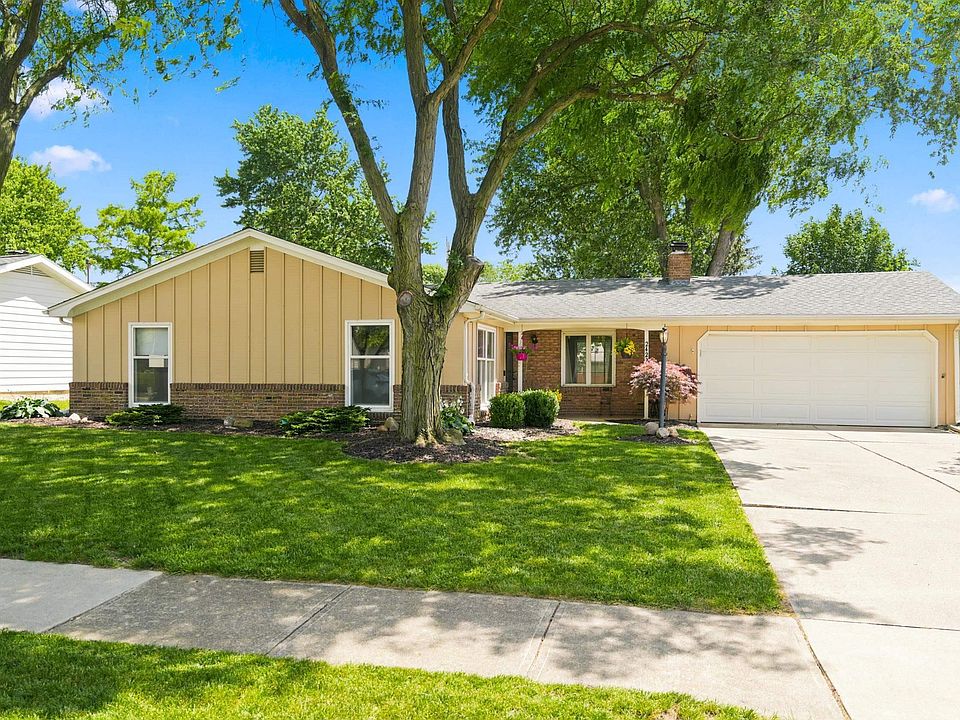 1st image of 2422 Forest Valley Dr
