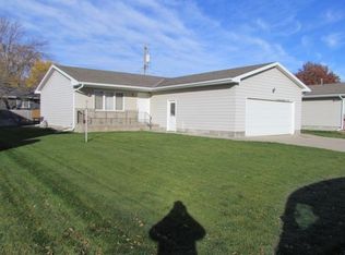 3502 G Ave, Kearney, NE 68847