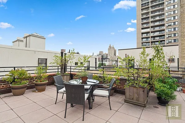 Sold by Halstead Real Estate | media 13