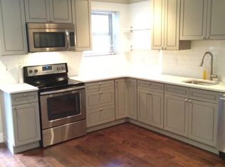 3044 Baltz St, Philadelphia, PA 19121