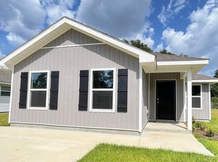 2524 Sutton Place Dr, Cantonment, FL 32533