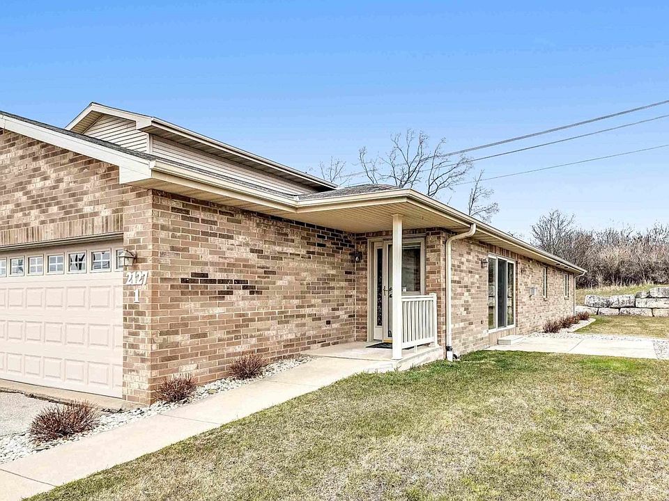 2127 Royal Crest Circle - Unit 1