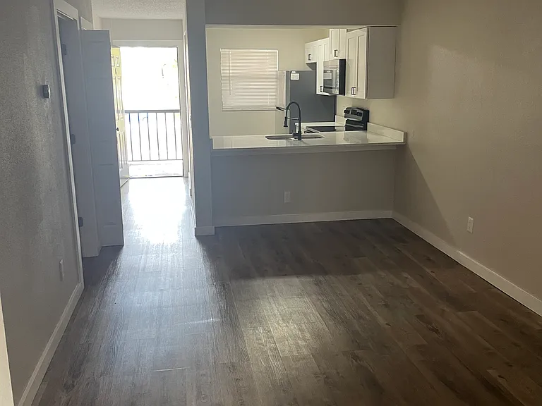 7786 62nd St N #3 — Photo 6