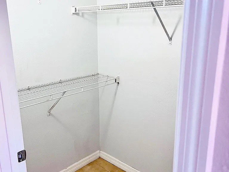 713 Crest Pines Dr #217 — Photo 7