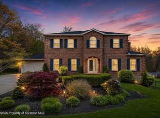 741 Jefferson Blvd, Jefferson Township, PA 18436
