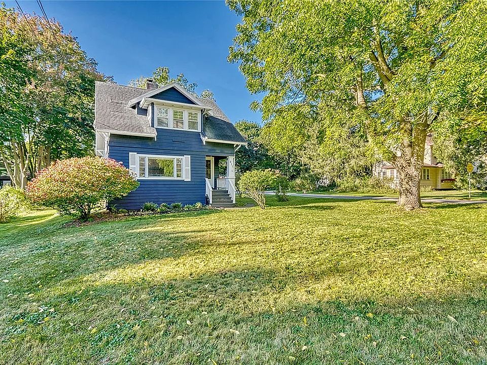 1st image of 811 Penfield Rd