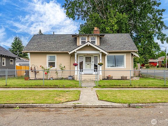 5th image of 3802 S Ainsworth Avenue