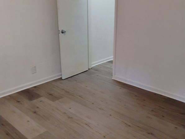 1307 Perry Ave