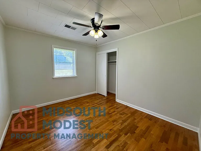 211 Tech St — Photo 10