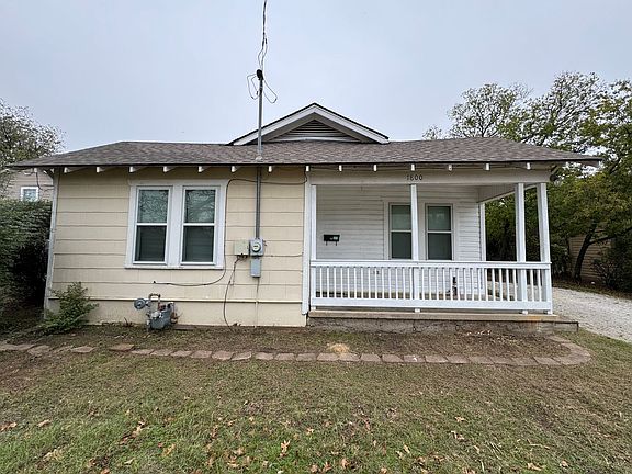 4th image of 1800 Bolivar St