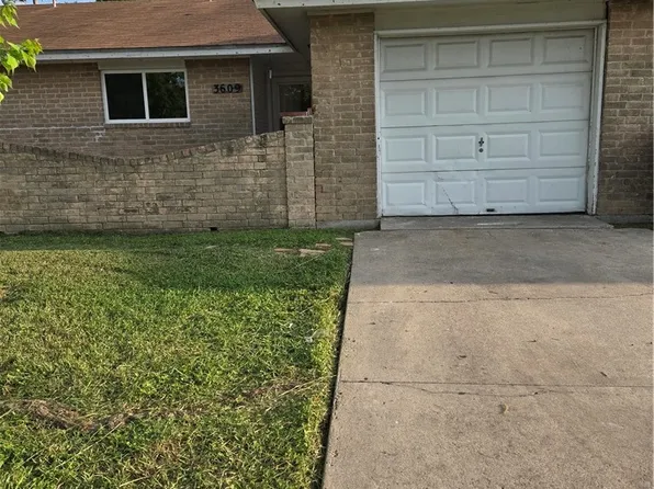 3609 La Paz Dr, Corpus Christi, TX 78415