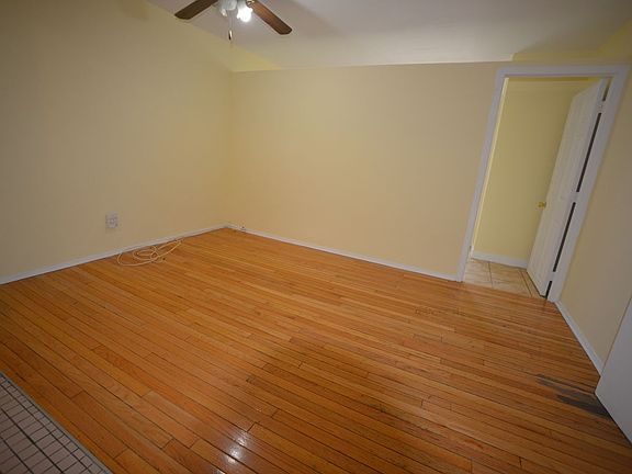 2nd image of 60-16 32nd Ave #1B
