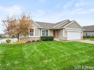 6139 Balcom Ln, Allendale, MI 49401