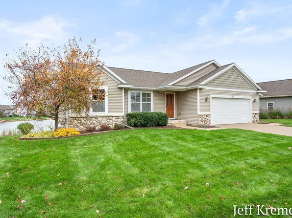 6139 Balcom Ln, Allendale, MI 49401