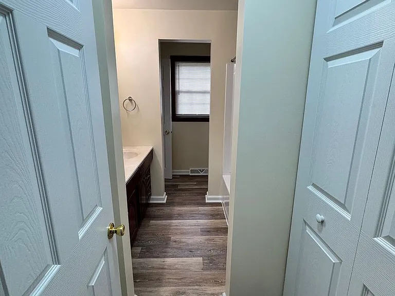 5001 Sampson Dr — Photo 18