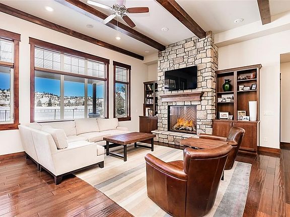 2nd image of 5947 Autumnwood Dr