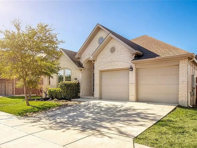 3028 Saddlehorn Dr — Photo 4