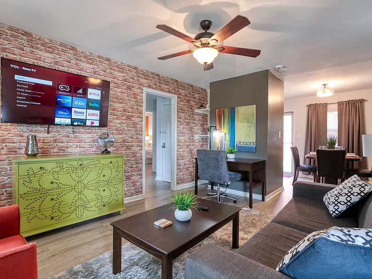 3337 Washburn Ave — Photo 12