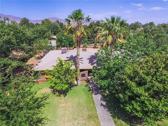 2nd image of 5210 Santa Elena Cir