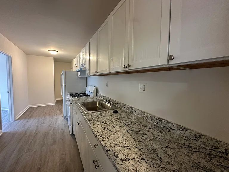 5112 Call Pl SE #10 — Photo 4